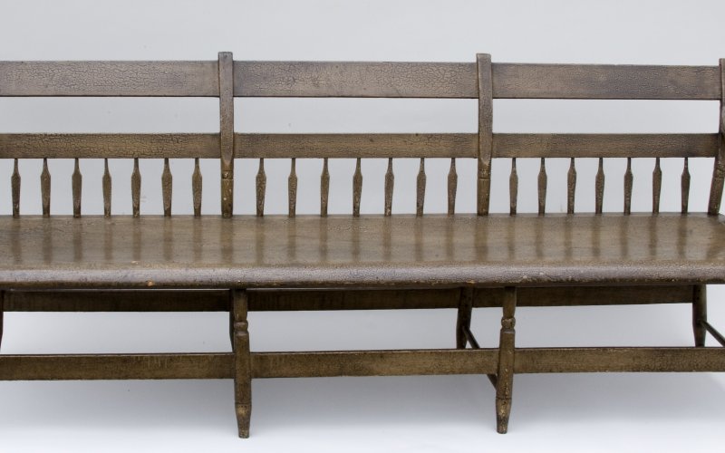Image of bench from Lincoln's home.